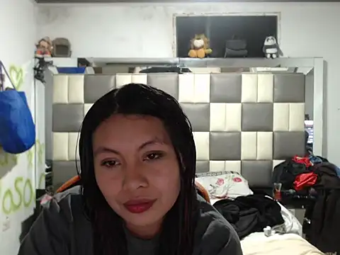 dulcecandy1919 online show from February 21, 2026, 4:57 am