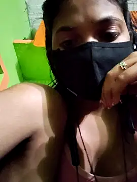 Cute aroshi online show from March 10, 2026, 7:41 pm