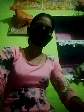 Snapshot of wifedesi7050 chatting on March 31, 2026, 3:56 pm wifedesi7050 online show from March 31, 2026, 3:56 pm