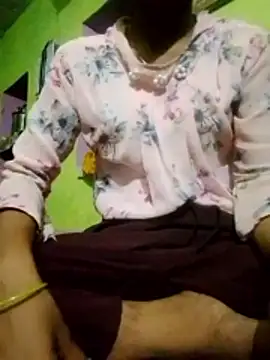 Snapshot of wifedesi7050 chatting on May 11, 2026, 4:04 pm wifedesi7050 online show from May 11, 2026, 4:04 pm