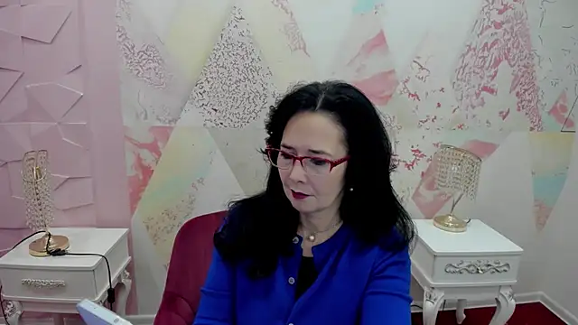 Nika hermeso online show from February 20, 2026, 11:32 am