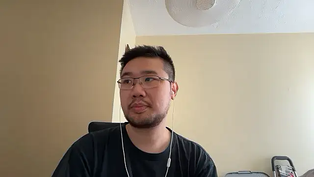 jasonryu2025 online show from May 9, 2026, 10:09 am