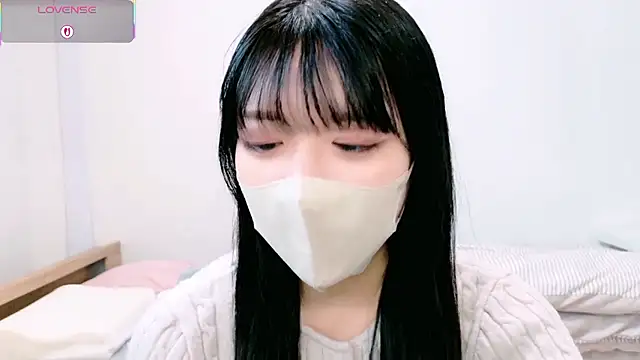 natsuka-chan online show from March 28, 2026, 4:34 am