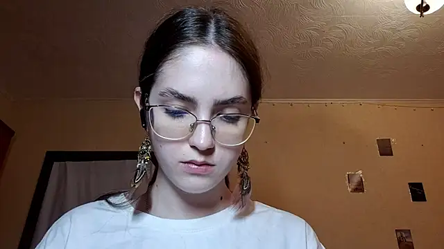 Katelemon online show from March 29, 2026, 2:50 pm