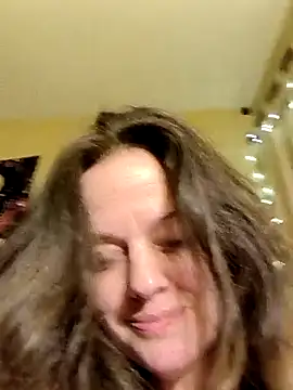 sexyhotcheryl online show from April 10, 2026, 2:50 am