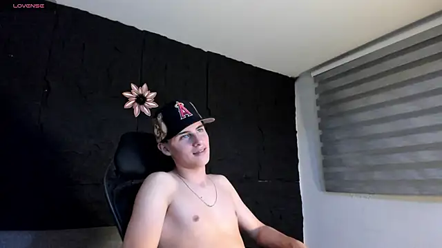 TylerDlucca online show from February 24, 2026, 5:27 am