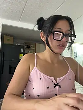 susi chimm online show from March 13, 2026, 2:29 am