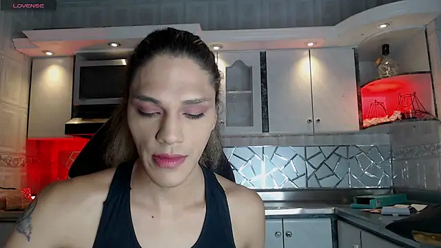 Snapshot of CrisOzzz chatting on April 2, 2026, 5:54 pm CrisOzzz online show from April 2, 2026, 5:54 pm