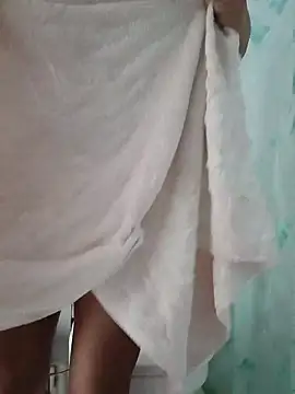 Snapshot of anajulia10 chatting on March 2, 2026, 7:37 am anajulia10 online show from March 2, 2026, 7:37 am