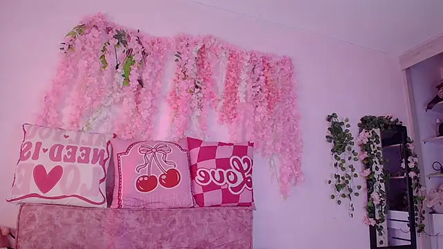 Ana  grace online show from July 5, 2026, 12:12 pm