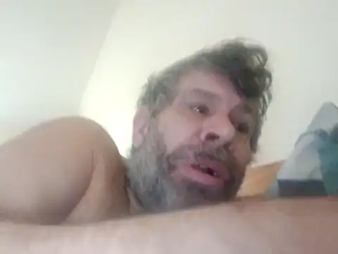 stud2512 online show from February 26, 2026, 11:31 am