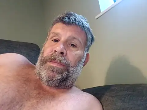 Snapshot of stud2512 chatting on June 1, 2026, 7:15 pm stud2512 online show from June 1, 2026, 7:15 pm