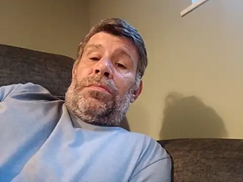 stud2512 online show from July 1, 2026, 7:57 pm