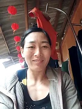 Snapshot of lris-Beauty77 chatting on February 21, 2026, 2:45 am lris-Beauty77 online show from February 21, 2026, 2:45 am