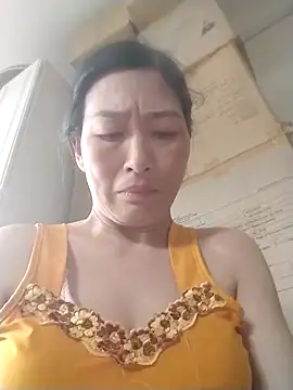 Snapshot of lris-Beauty77 chatting on March 24, 2026, 7:24 am lris-Beauty77 online show from March 24, 2026, 7:24 am