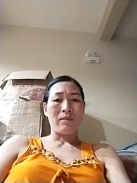 Snapshot of lris-Beauty77 chatting on April 4, 2026, 3:42 pm lris-Beauty77 online show from April 4, 2026, 3:42 pm