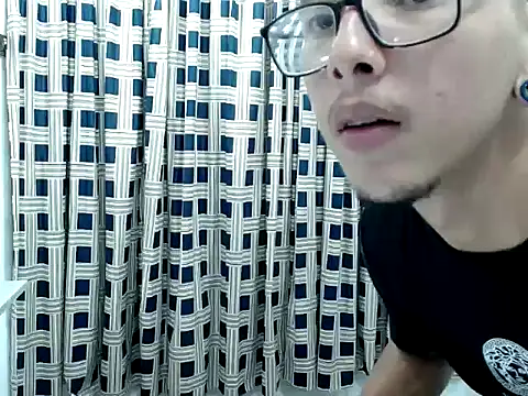 axel vice online show from February 21, 2026, 8:26 am