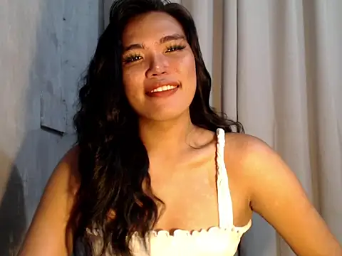 Snapshot of Royalty_marcela6969 chatting on July 14, 2026, 10:48 pm Royalty marcela6969 online show from July 14, 2026, 10:48 pm