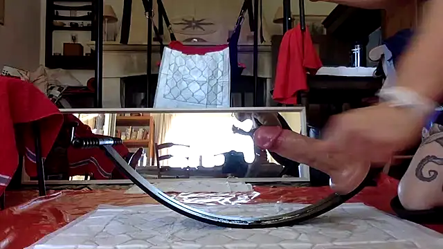 YONIYOGA online show from March 29, 2026, 11:43 am