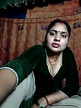 Snapshot of Aanushaka chatting on March 21, 2026, 5:01 am Aanushaka online show from March 21, 2026, 5:01 am