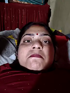 Snapshot of Aanushaka chatting on March 27, 2026, 6:52 am Aanushaka online show from March 27, 2026, 6:52 am