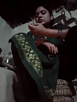 Snapshot of Aanushaka chatting on April 5, 2026, 12:52 am Aanushaka online show from April 5, 2026, 12:52 am