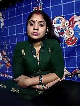 Snapshot of Aanushaka chatting on April 8, 2026, 4:34 am Aanushaka online show from April 8, 2026, 4:34 am