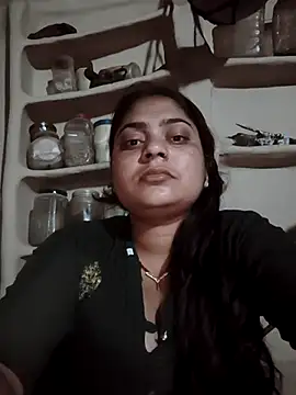 Snapshot of Aanushaka chatting on April 16, 2026, 12:11 am Aanushaka online show from April 16, 2026, 12:11 am