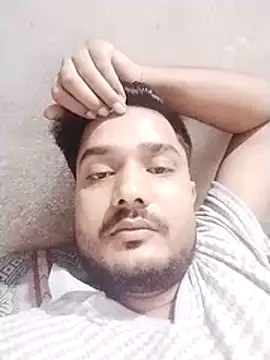 boyhot82 online show from April 19, 2026, 12:54 am