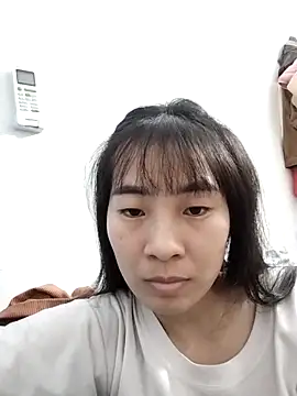  Na Na online show from February 23, 2026, 1:52 pm