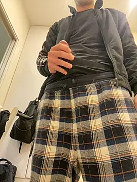 Snapshot of LorebigSex chatting on February 24, 2026, 2:26 pm LorebigSex online show from February 24, 2026, 2:26 pm