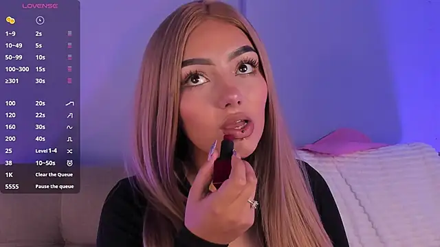 NinaAngel6 online show from March 3, 2026, 1:50 pm