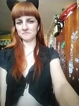 YaroslavaLester online show from May 5, 2026, 8:22 am