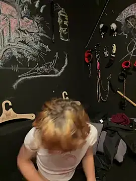 Snapshot of PurrfectSin69 chatting on February 25, 2026, 5:44 pm PurrfectSin69 online show from February 25, 2026, 5:44 pm