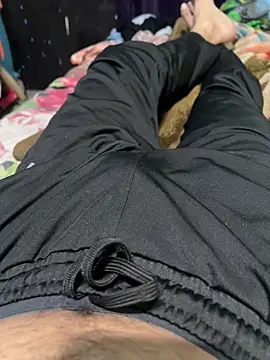 Snapshot of mightyythorrrr chatting on February 27, 2026, 2:39 pm mightyythorrrr online show from February 27, 2026, 2:39 pm