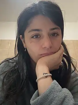 maryzoe05 online show from March 22, 2026, 1:14 pm