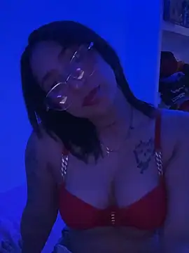 Snapshot of La_perversa2 chatting on February 22, 2026, 9:24 pm La perversa2 online show from February 22, 2026, 9:24 pm