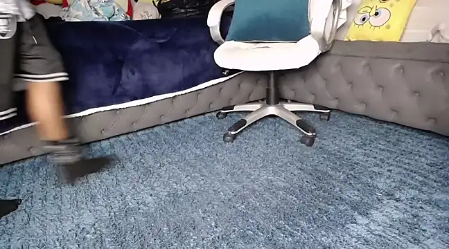 dirty 27cms online show from February 9, 2025, 3:43 am