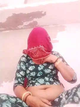 Snapshot of kavitarahul chatting on February 24, 2026, 7:28 am kavitarahul online show from February 24, 2026, 7:28 am