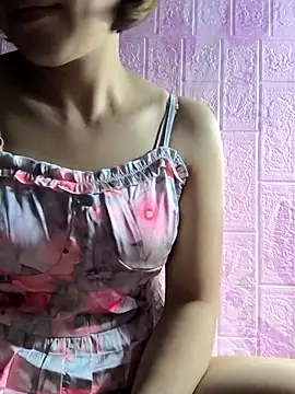 juicy-milu online show from March 26, 2026, 5:46 am