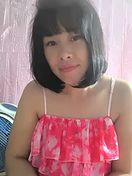 juicy-milu online show from July 25, 2026, 12:53 am