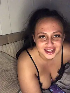 mayawesttt online show from March 28, 2026, 5:51 am