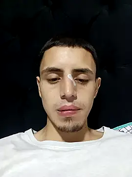 Cristianramos199 online show from April 12, 2026, 5:12 am