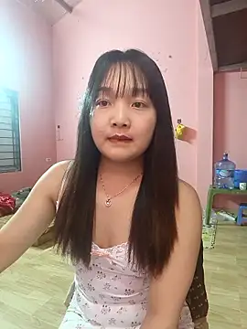 Myna5790 online show from April 5, 2026, 2:36 pm