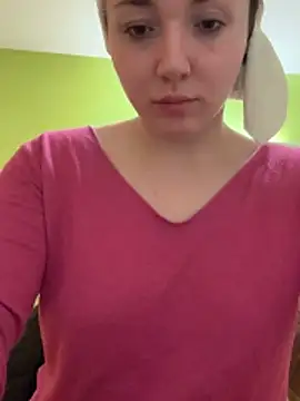 Snapshot of FreyaSlay299 chatting on February 26, 2026, 6:18 pm FreyaSlay299 online show from February 26, 2026, 6:18 pm