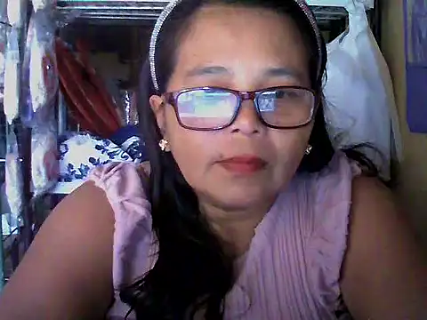 Flowerblossom123 online show from March 19, 2026, 4:49 am