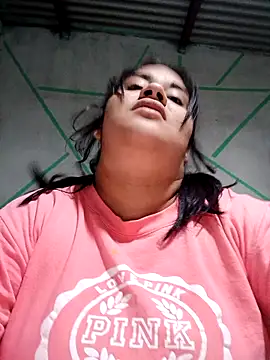 Orianamzn21 online show from May 3, 2026, 10:16 pm