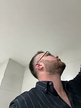 berkay977 online show from March 1, 2026, 9:55 am