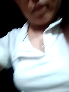 Yuka7700 online show from April 17, 2026, 12:35 am