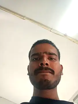 poojavk88 online show from March 29, 2026, 4:12 am